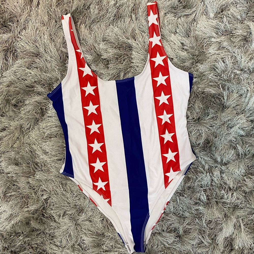 Patriotic one piece swimsuit - Picture 5 of 6